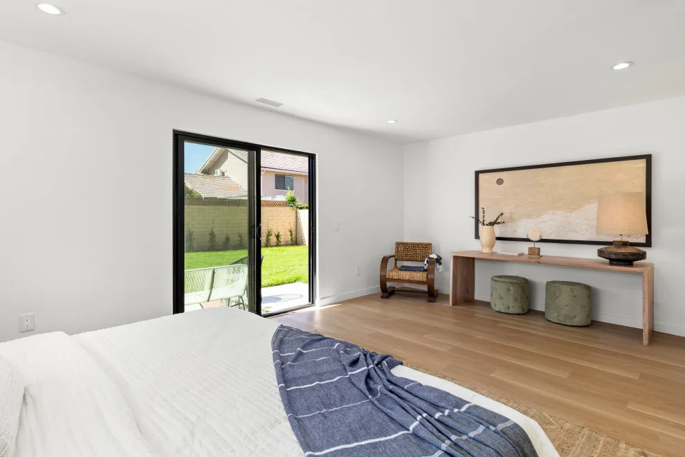 Winnetka - Complete Home Renovation by SB Construction & Remodeling - Photo 10