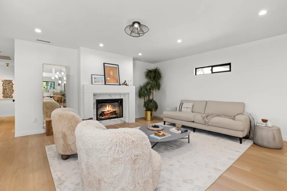 Winnetka - Complete Home Renovation by SB Construction & Remodeling - Photo 16