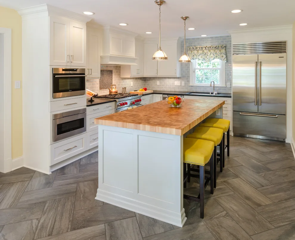 Timber Texture Isle by DesignLine Home Transformations - Photo 8