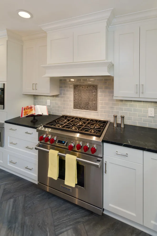 Timber Texture Isle by DesignLine Home Transformations - Photo 2