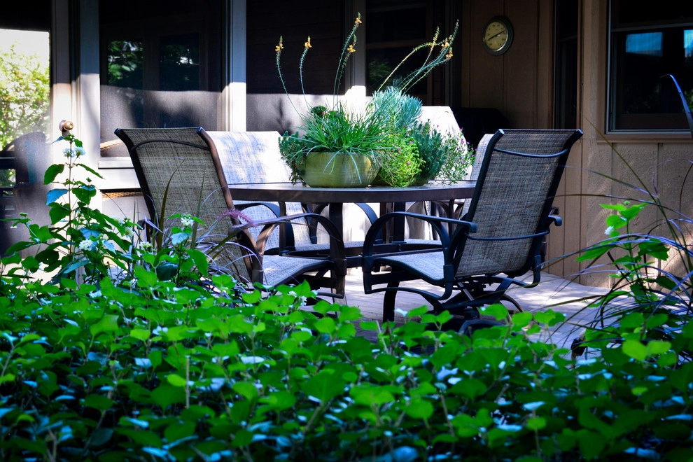 Shady Backyard Sanctuary by Breaking Ground - Photo 15