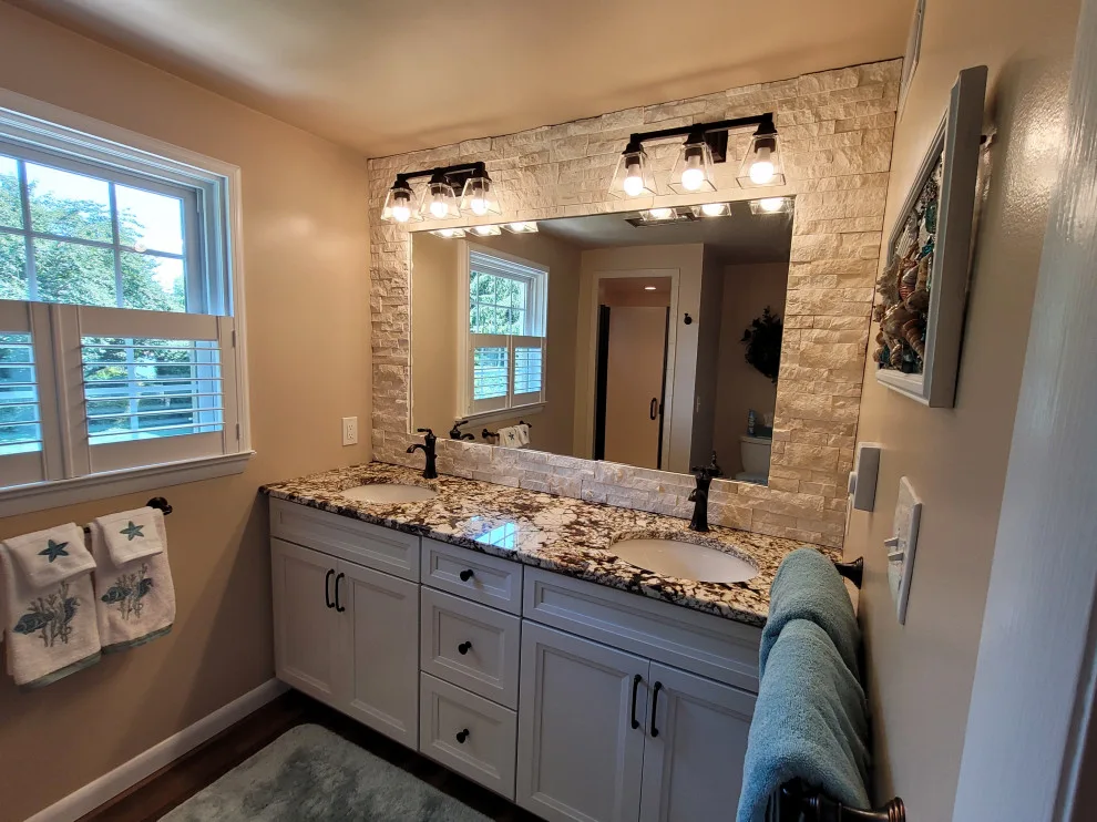 Woodcrest Bathroom by HOME-TIME Renovation LLC - Photo 4