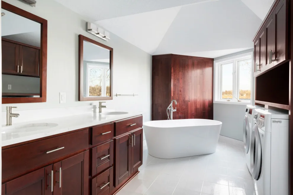 Timber Washroom by Prima Construction - Photo 3