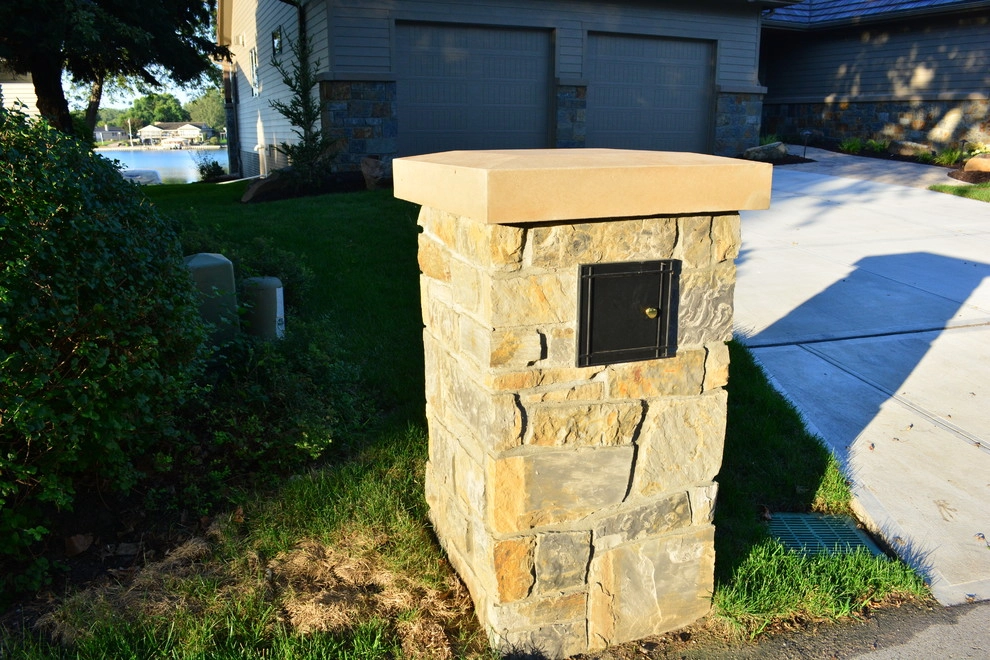 Lakeside Entertainment Space and Water Feature by Breaking Ground - Photo 82