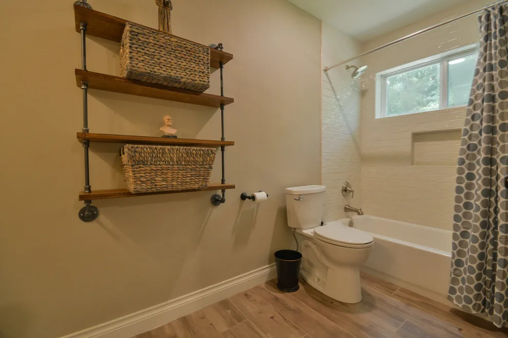 Woods Estates Flood Restoration and Reconstruction by J. & M. Const. & Remodeling Co - Photo 8