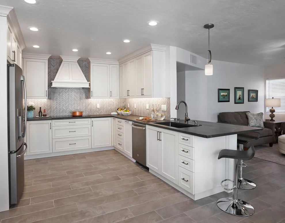 Lakeside Star by Eren Design And Remodel - Photo 3
