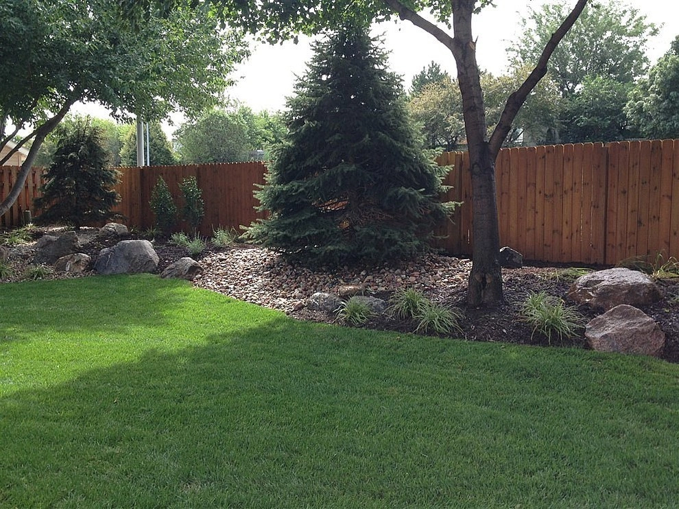 Residential Lawn & Landscaping Projects by Executive Lawn & Landscaping, LLC. - Photo 5
