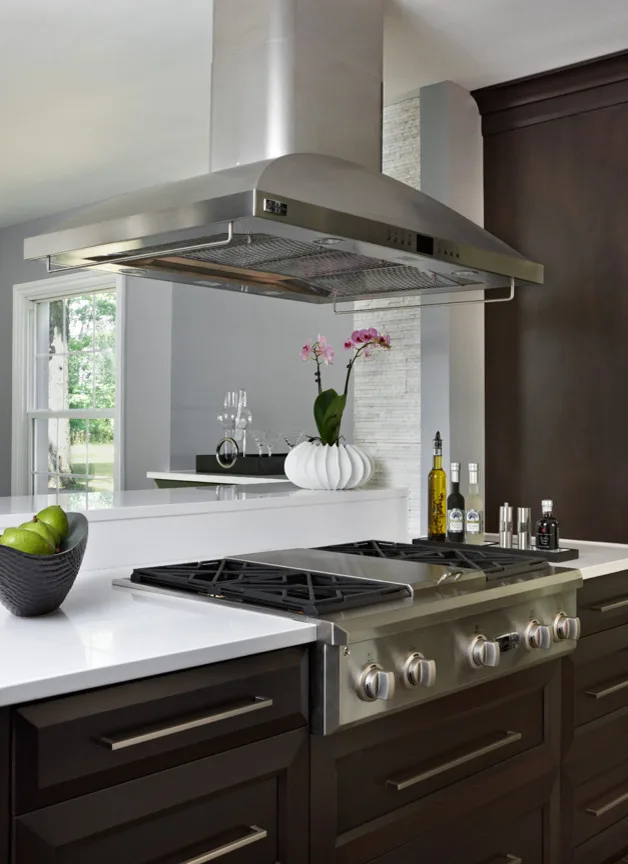 Xstyles Bath and Beyond: Island Home Renovation by E.W. Kitchens - Photo 3