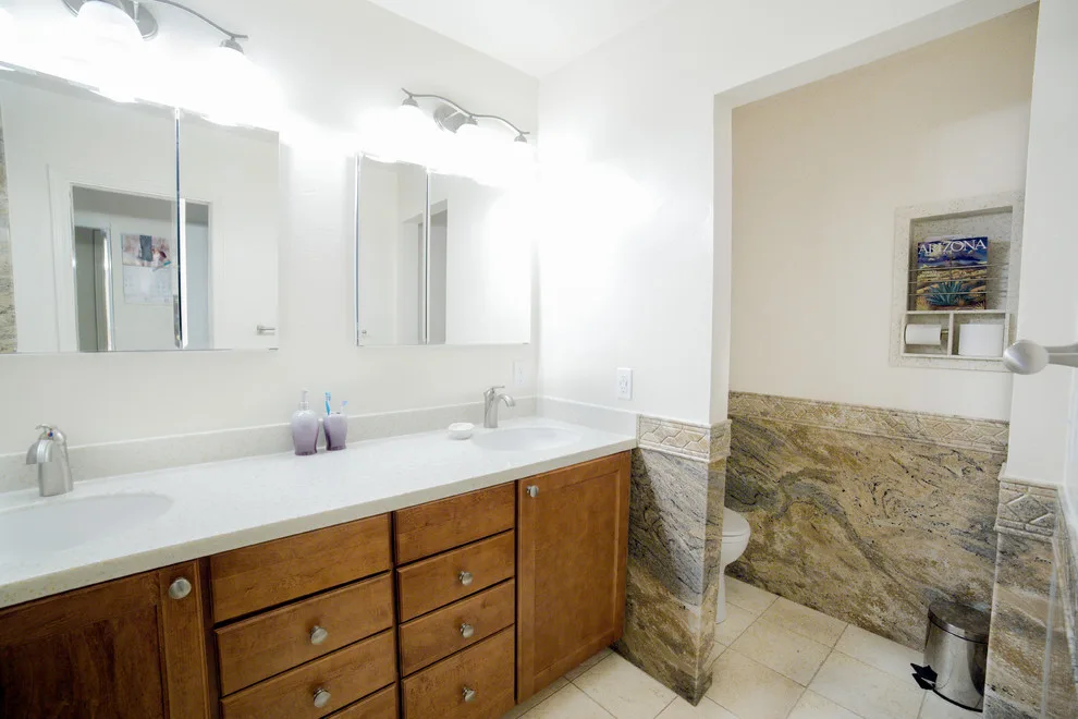 Master and Hall Bathroom Acrylic Project by XtremeBath.Com LLC - Photo 2