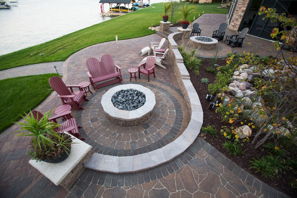 Outdoor Living by Executive Lawn & Landscaping, LLC. - Photo 8