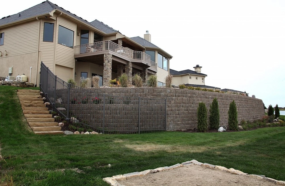Executive Lawn & Landscaping, LLC. - Photo 3