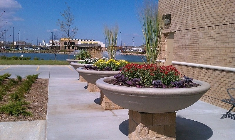 Executive Lawn & Landscaping, LLC. - Photo 8