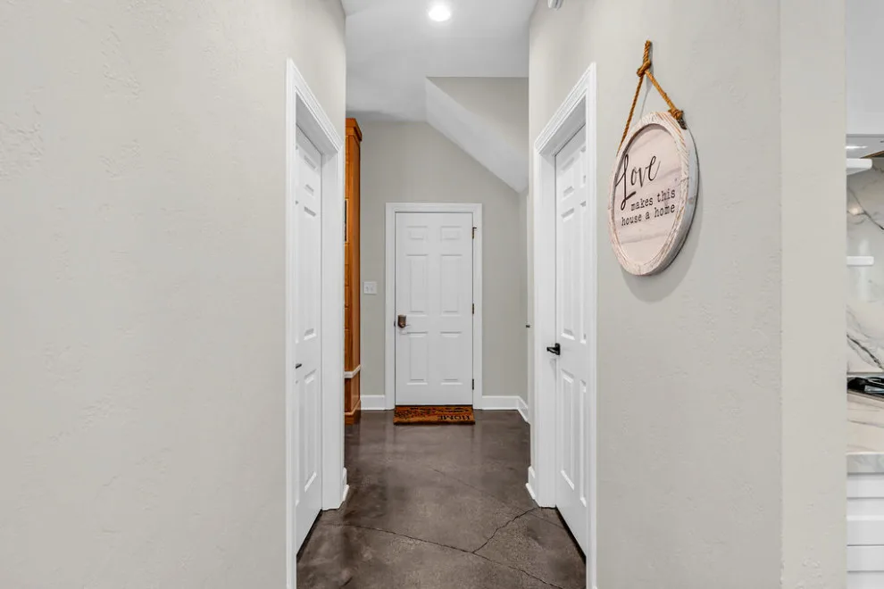 Zionsville Residential Renovation by T. Morgan Construction, Inc. - Photo 17