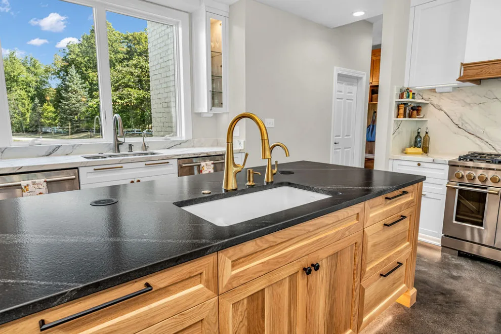 Zionsville Residential Renovation by T. Morgan Construction, Inc. - Photo 9