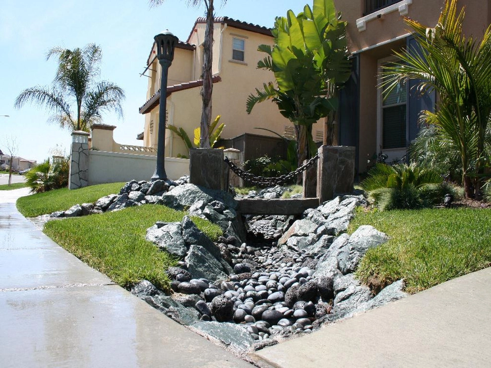Exterior Artistry - Photo 6
