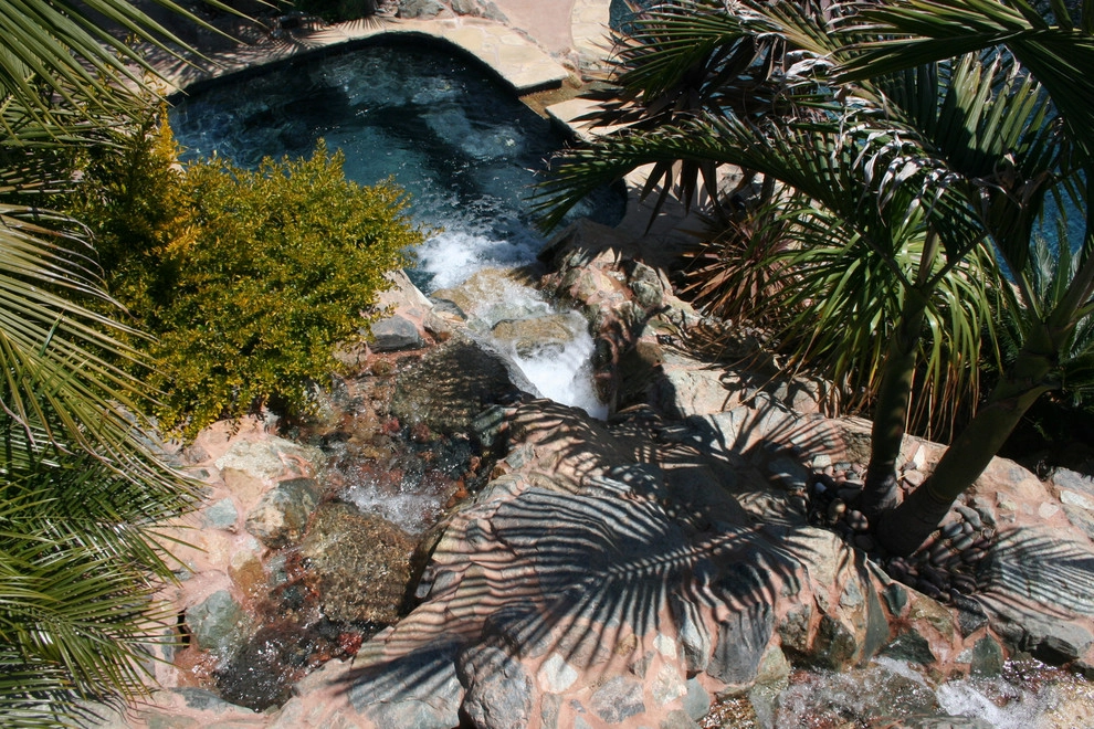 Exterior Artistry - Photo 8