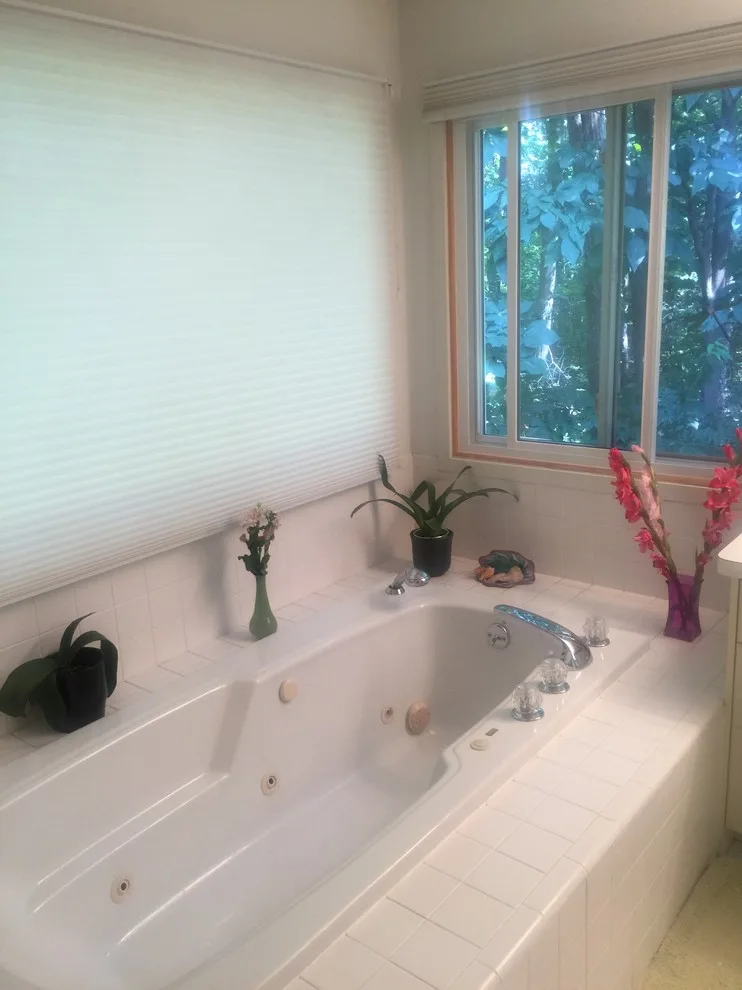 Kaplan Primary Bathroom by MAS Building And Renovations - Photo 2