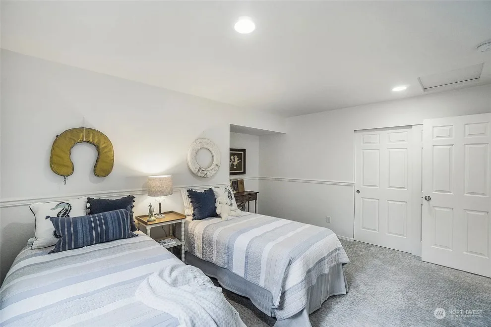 Sleeping Quarters by Ken Woods Construction - Photo 3