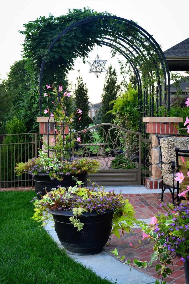 French Country Corner lot Courtyard by Breaking Ground - Photo 37