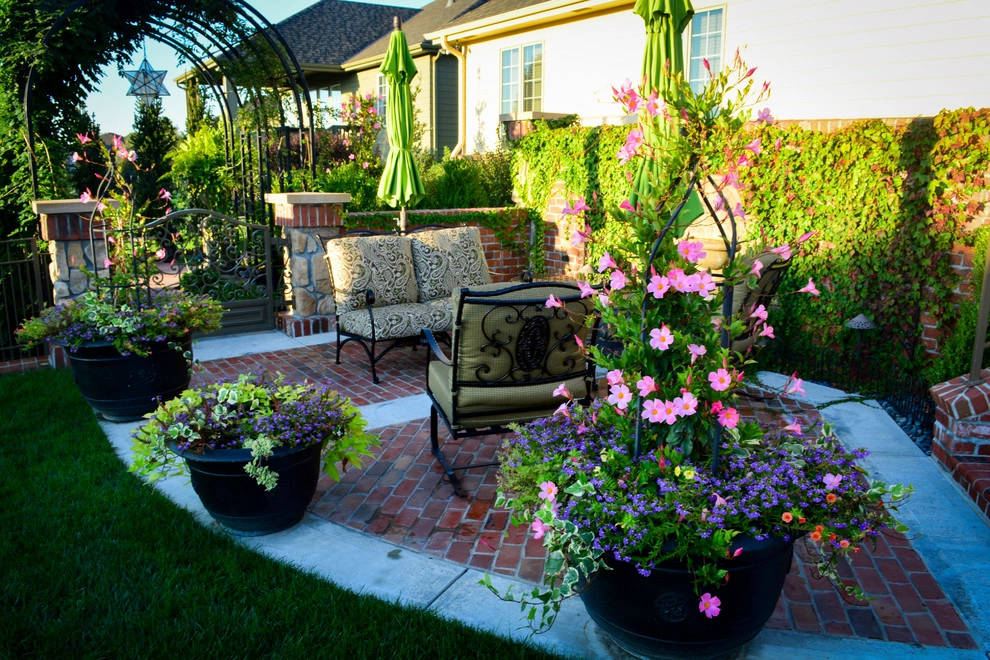 French Country Corner lot Courtyard by Breaking Ground - Photo 42