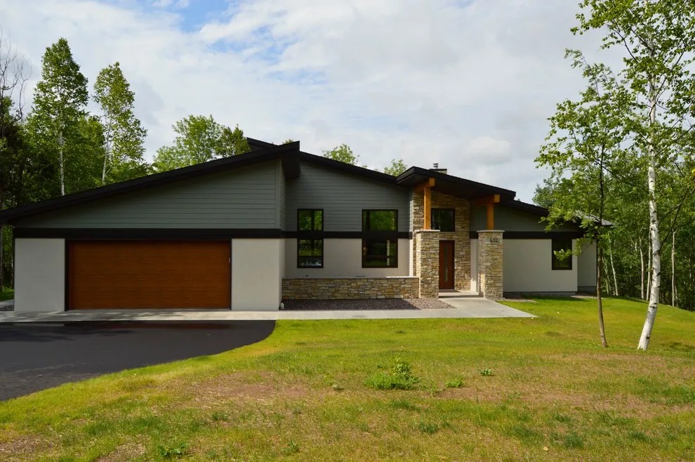 Kenwood Modern by J And R Sundberg Construction - Photo 2