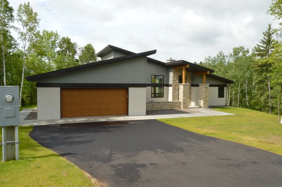 J And R Sundberg Construction - Photo 6