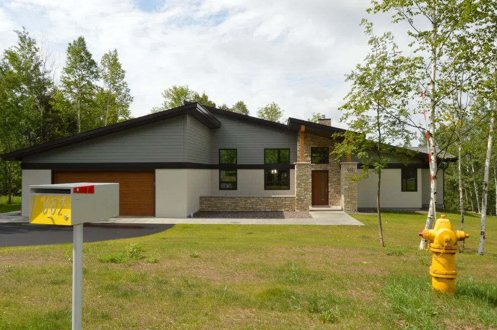 Kenwood Modern by J And R Sundberg Construction - Photo 8