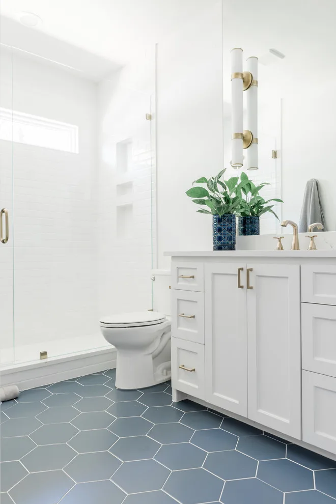 Kessler Park Renovation - Restrooms by Stringer Construction & Design - Photo 4