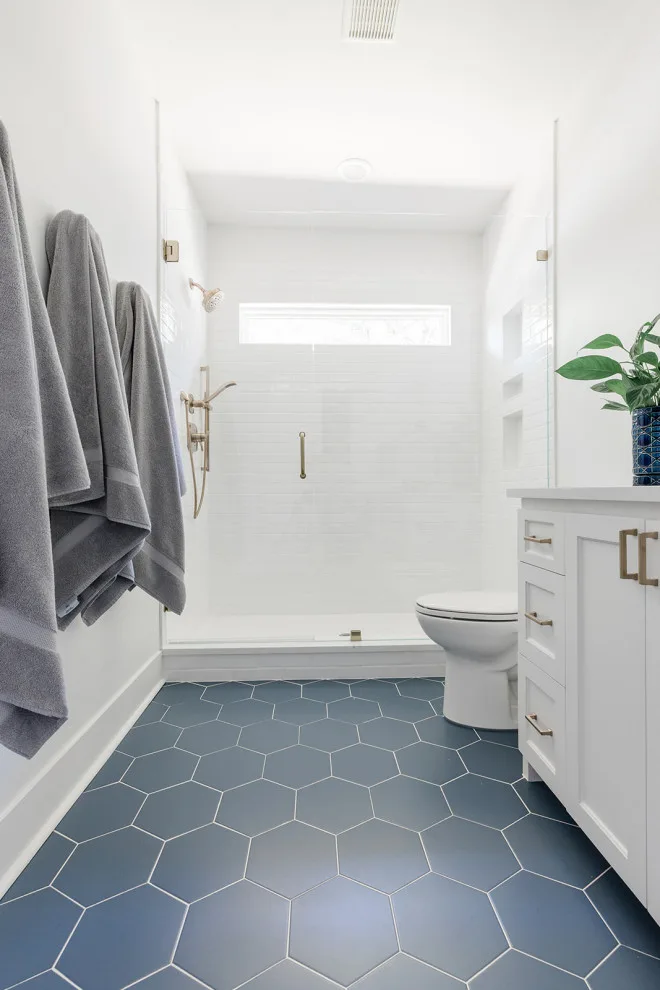 Kessler Park Renovation - Restrooms by Stringer Construction & Design - Photo 10