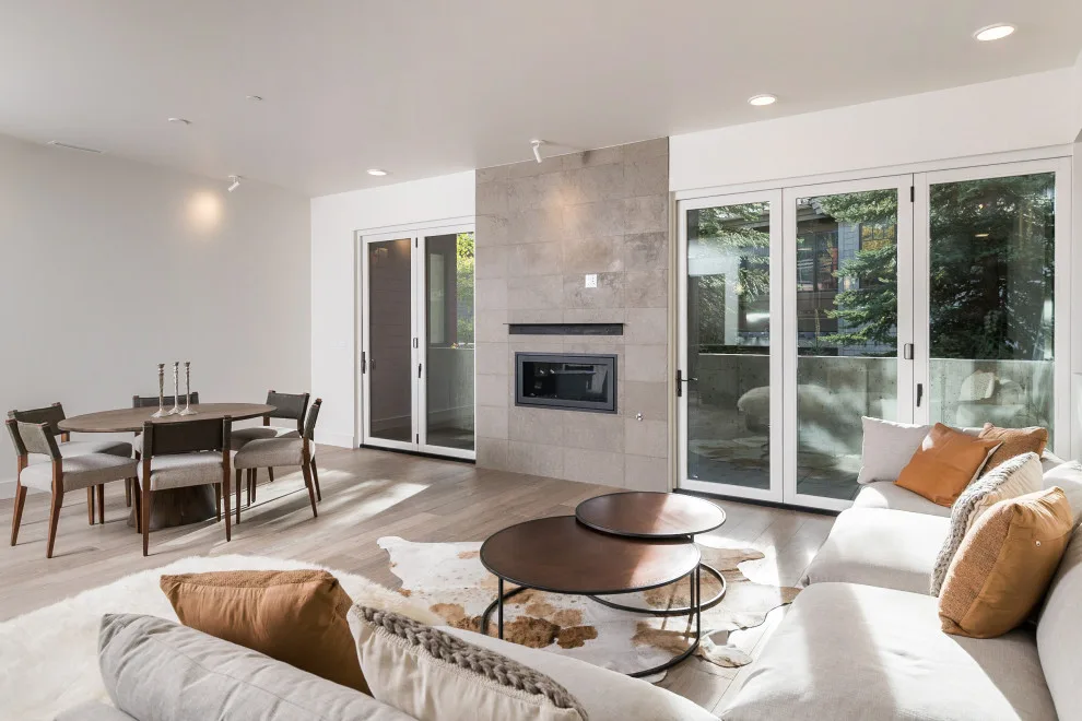 Contemporary Ketchum Condominiums by Conrad Brothers Construction - Photo 12