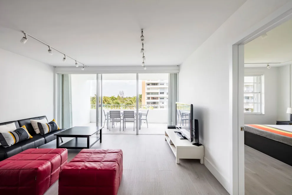 Key Biscayne Apartment 3 by Oro Construction Solutions - Photo 3
