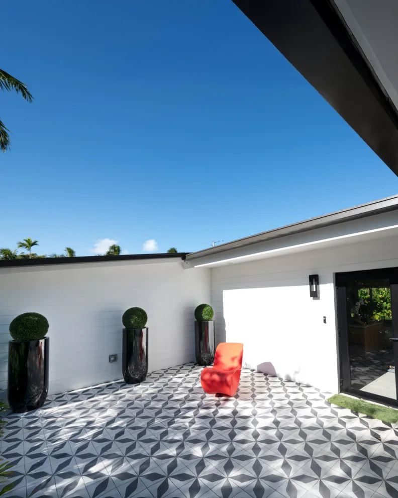 Key Biscayne Total Makeover by Oro Construction Solutions - Photo 18