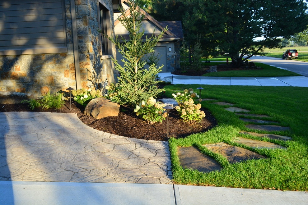Lakeside Entertainment Space and Water Feature by Breaking Ground - Photo 62