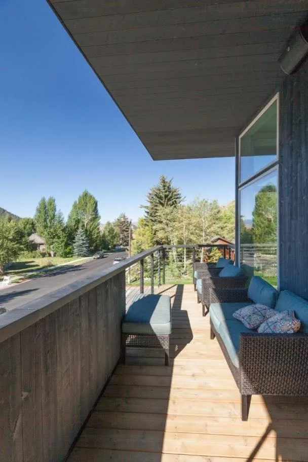 Jackson Home Renovation in Midcentury Style by New West Building Company - Photo 4