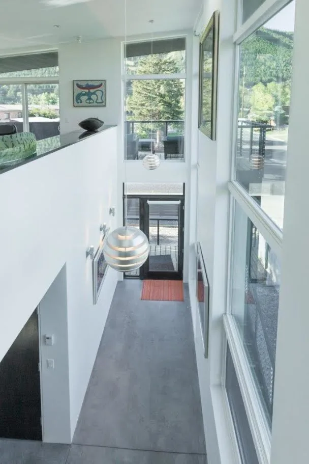 Jackson Home Renovation in Midcentury Style by New West Building Company - Photo 2