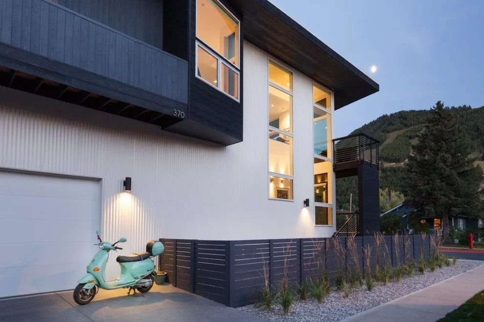 Jackson Home Renovation in Midcentury Style by New West Building Company - Photo 6