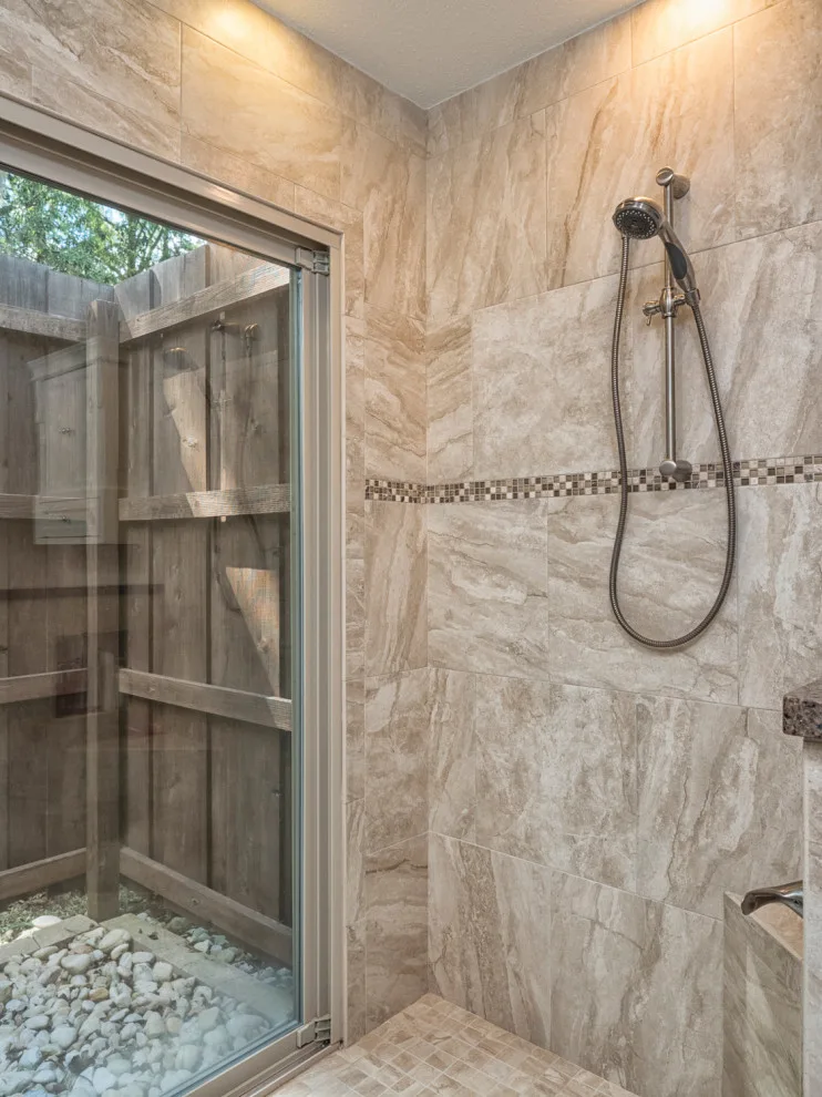 2015 Kingswood Kitchen and Bathroom Renovation by Robinson Renovation & Custom Homes, Inc. - Photo 6
