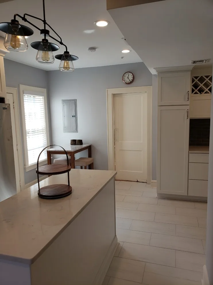 Stylish Kitchen, Bathroom & Bedroom by Miller Construction Group, LLC - Photo 9