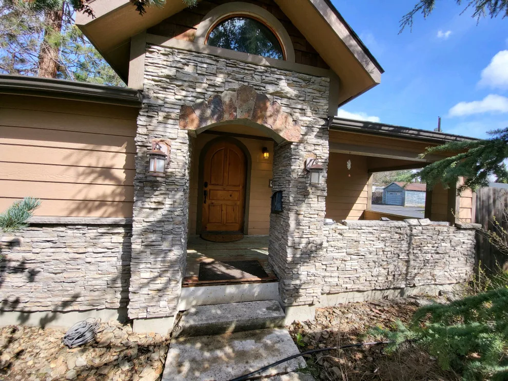 Mountain Hemlock Construction Services LLC - Photo 13