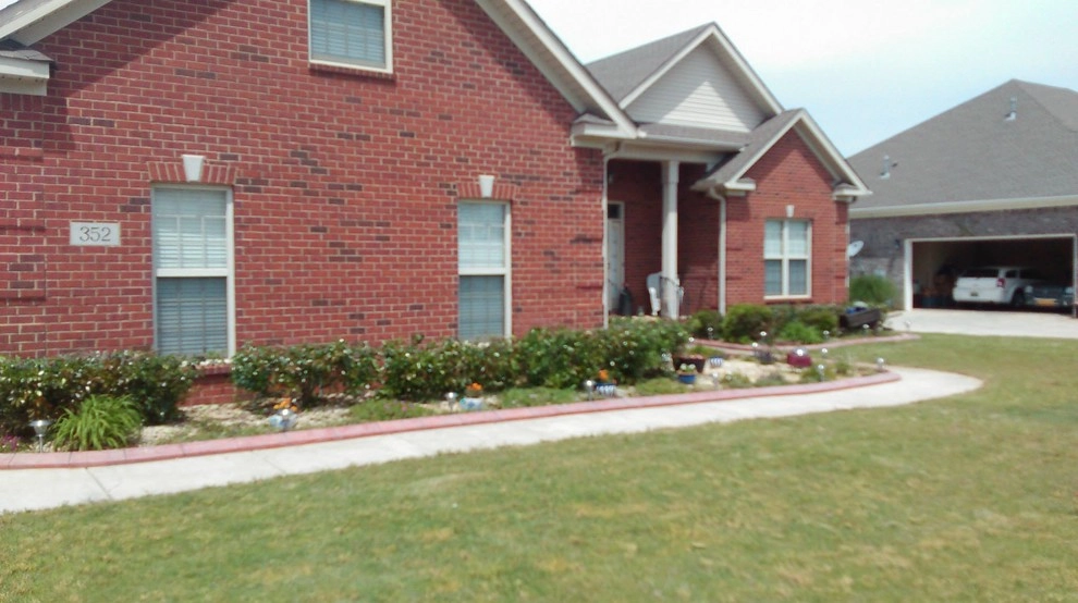 L & D Landscaping - Photo 8