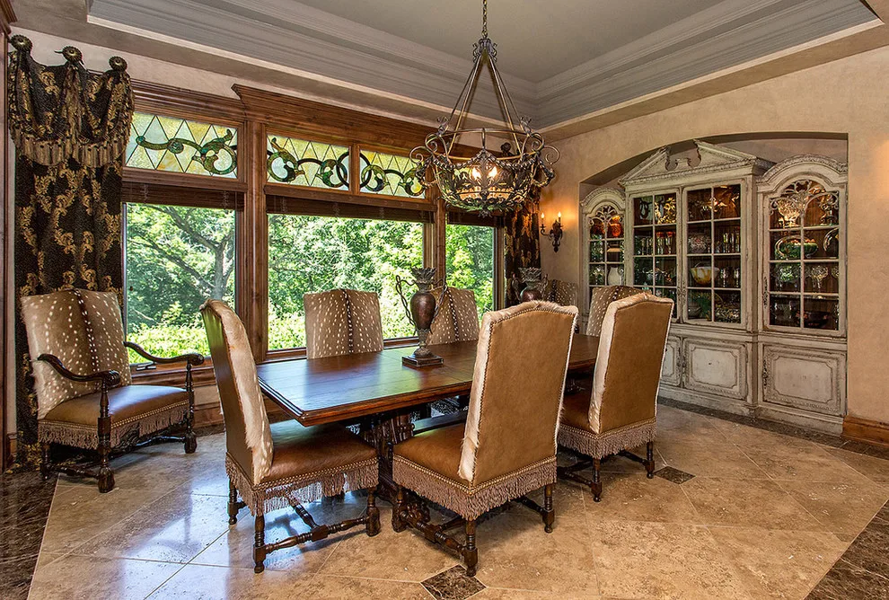 Culinary and Dining Space by Unique Homes Iowa - Photo 4