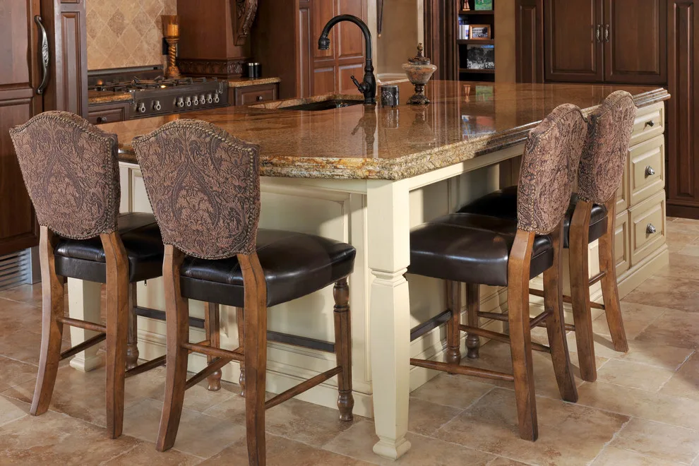 Culinary and Dining Space by Unique Homes Iowa - Photo 16
