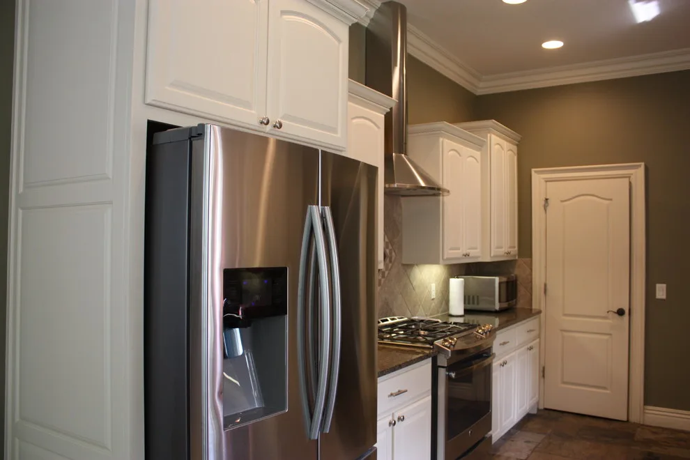 C & D Floor Covering And Renovations LLC - Photo 9