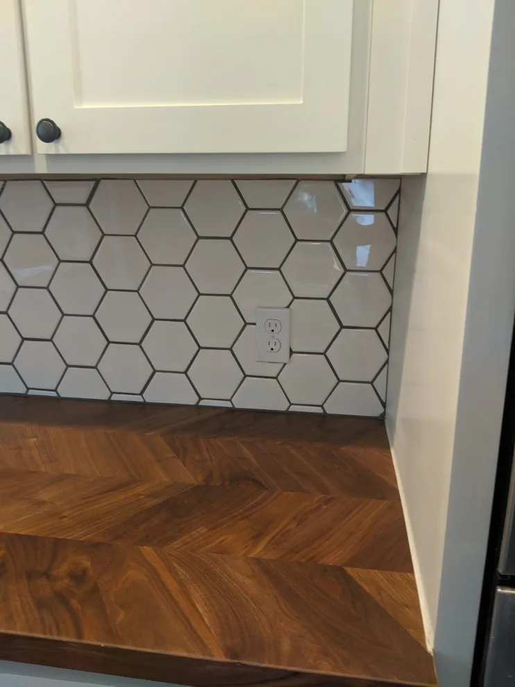 Kitchen Wall Decor, Window Treatments, and Storage Shelves by Ruiz Renovations - Photo 3