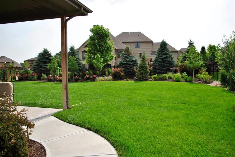Outdoor Living by Breaking Ground - Photo 28