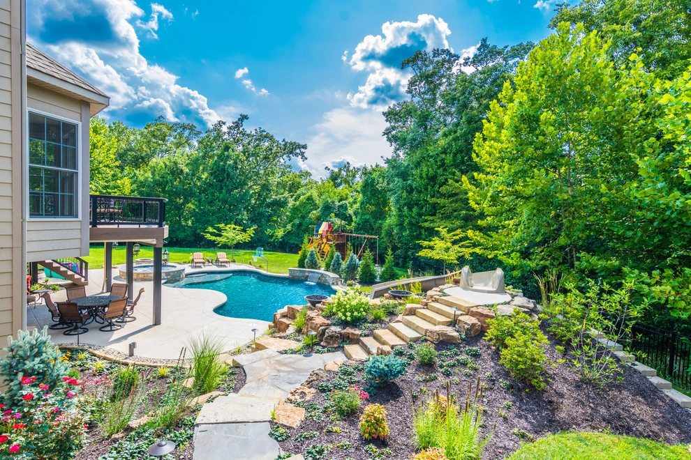 Sunset Hills Landscape by Flora Design And Landscape - Photo 3