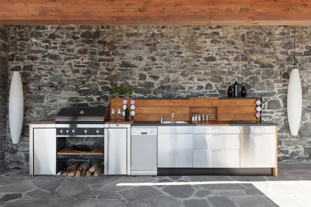 Alfresco cooking area by Contractors 4U - Photo 2