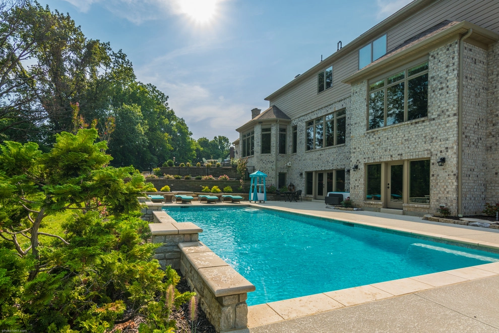 Creve Coeur Landscape by Flora Design And Landscape - Photo 5