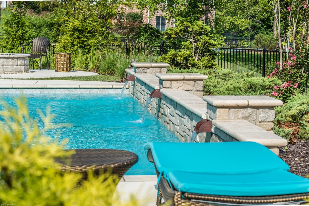 Creve Coeur Landscape by Flora Design And Landscape - Photo 2