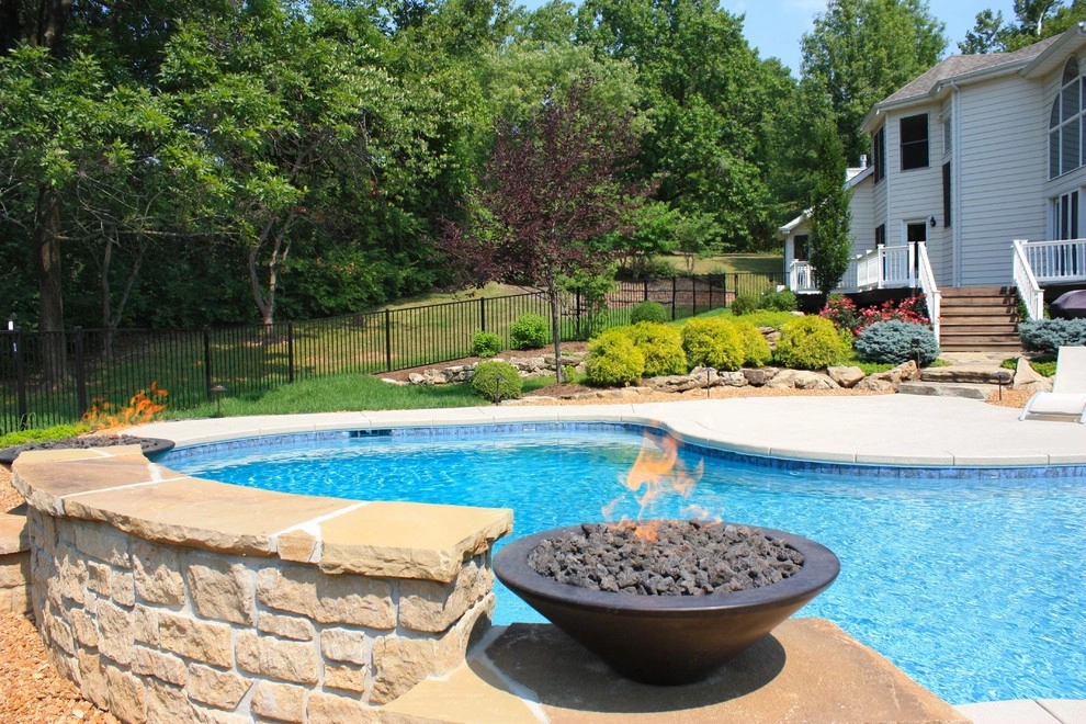 Town and Country Landscape by Flora Design And Landscape - Photo 5